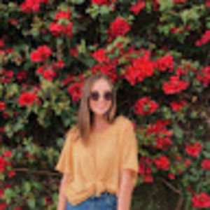 Meet your Posher, Natalie